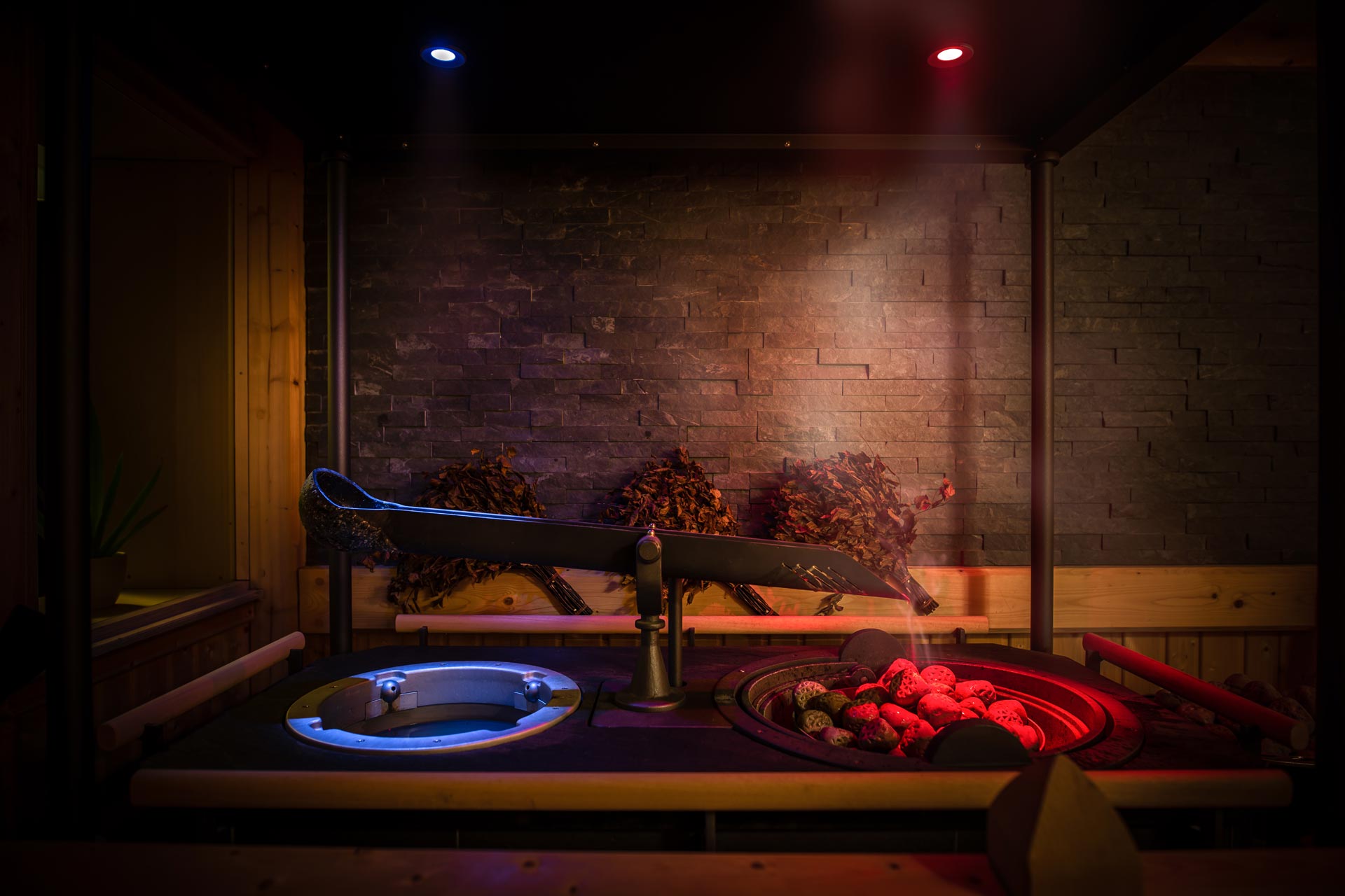 MK+ Fitnessclub Pirna – Sauna mit Aufgussanlage MK+ Fitnessclub Pirna - Sauna mit Aufgussanlage