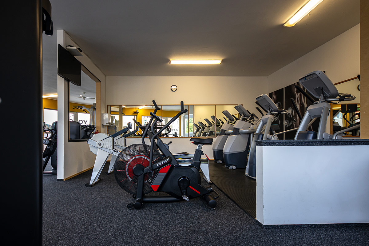 MK+ Fitnessclub Pirna – Fitnessgeräte MK+ Fitnessclub Pirna - Fitnessgeräte
