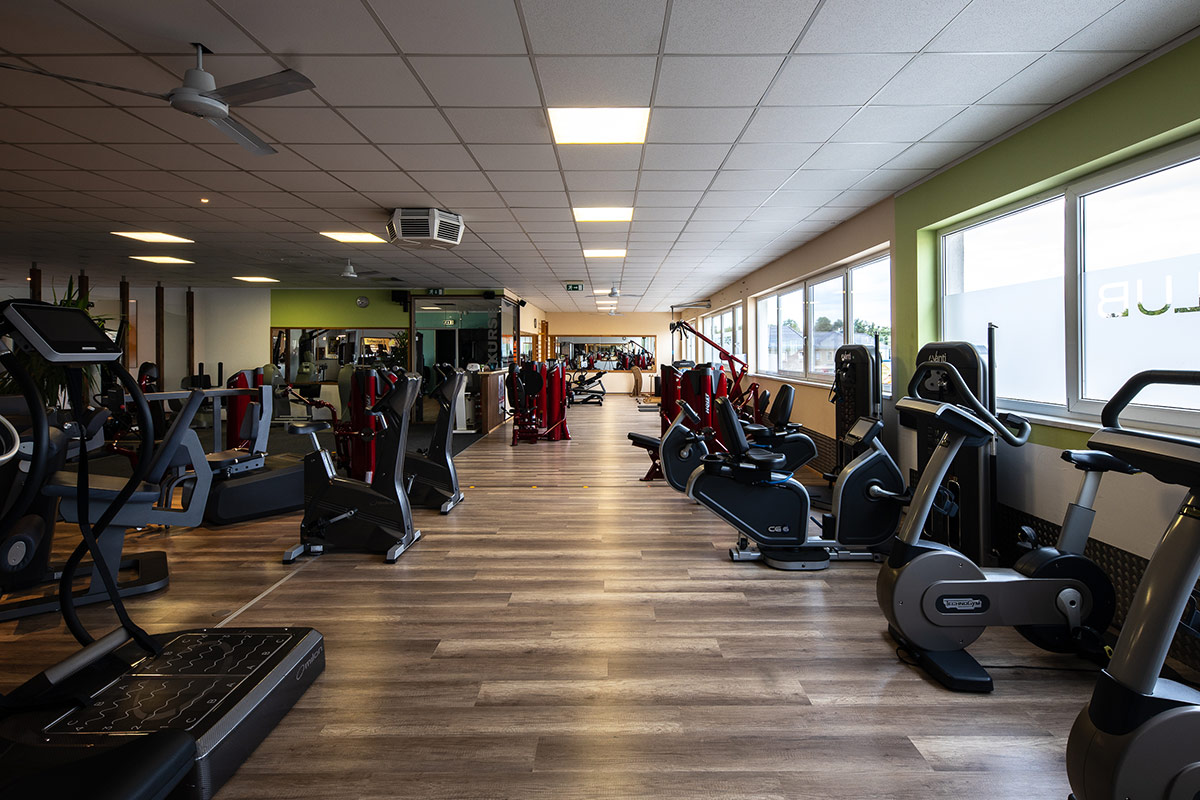 MK+ Fitnessclub Pirna – Fitnessgeräte MK+ Fitnessclub Pirna - Fitnessgeräte