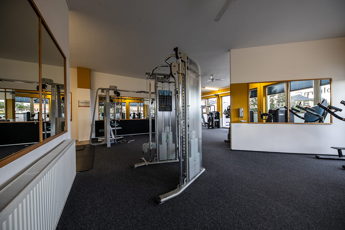 MK+ Fitnessclub Pirna – Fitnessgeräte MK+ Fitnessclub Pirna - Fitnessgeräte